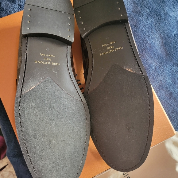 Louis Vuitton Loafers - Picture 3 of 4